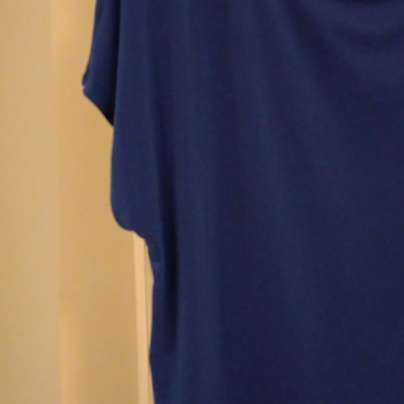 Top - Picture 4 of 6